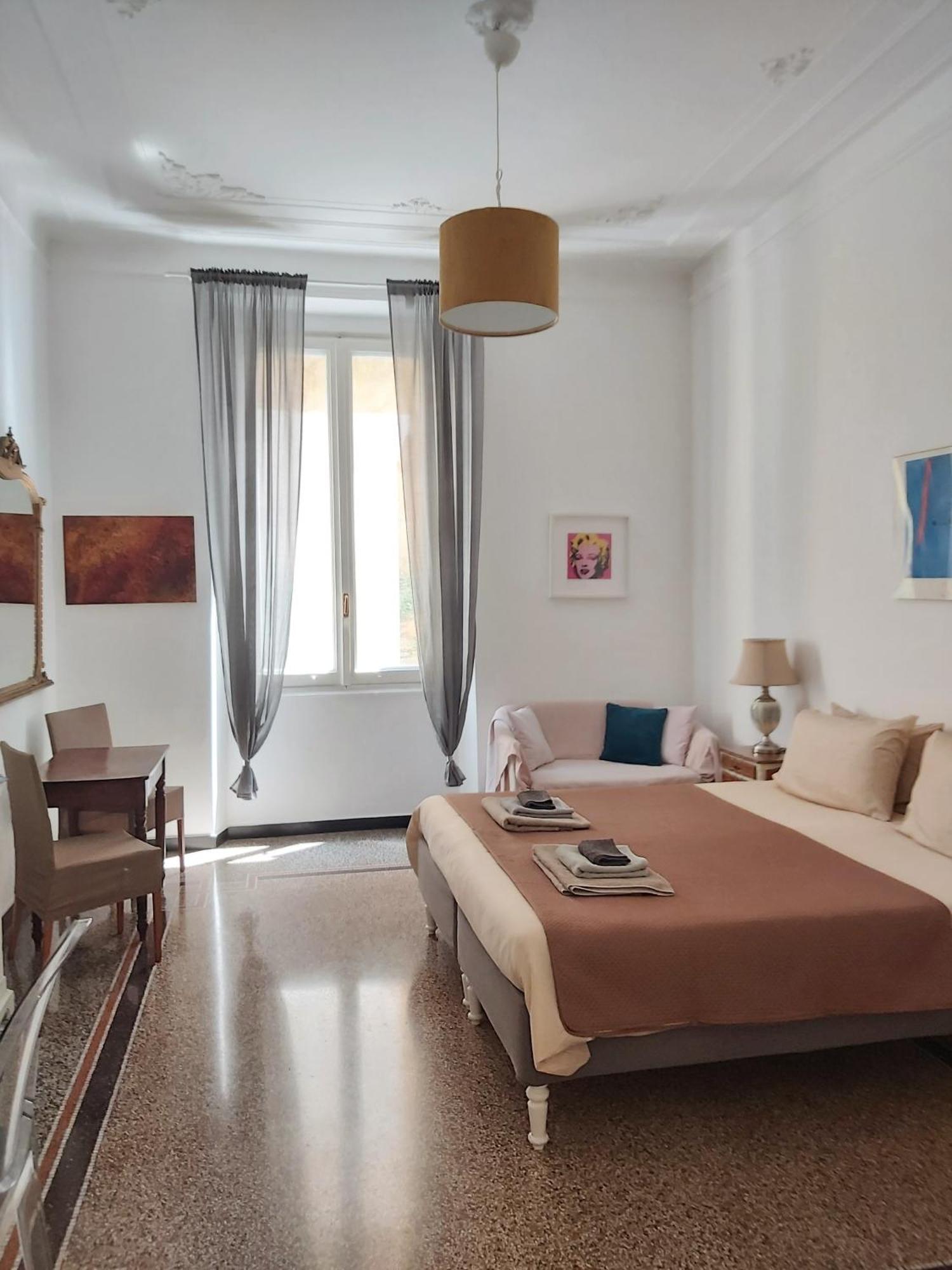 Central Chic Apartment Genova Esterno foto