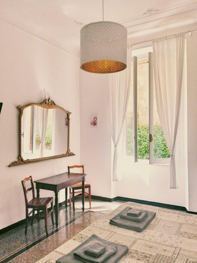 Central Chic Apartment Genova Esterno foto