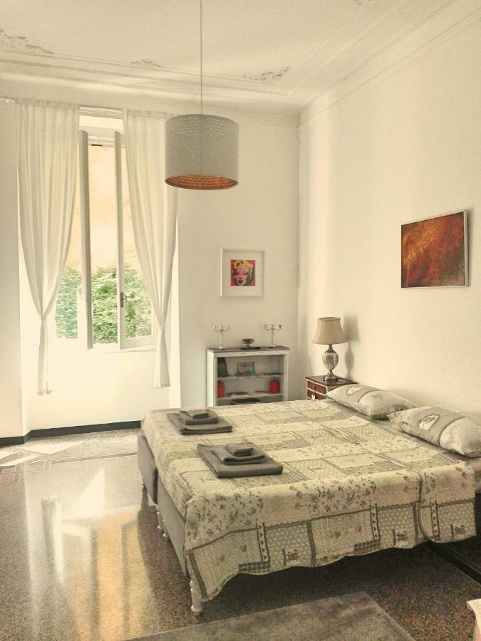 Central Chic Apartment Genova Esterno foto